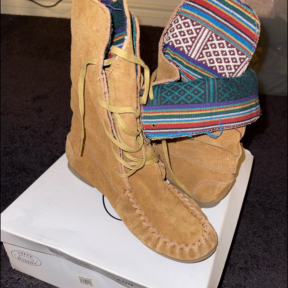 Steve Madden Chestnut boots